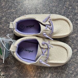 NWT Summer Slip On Shoes Size 10